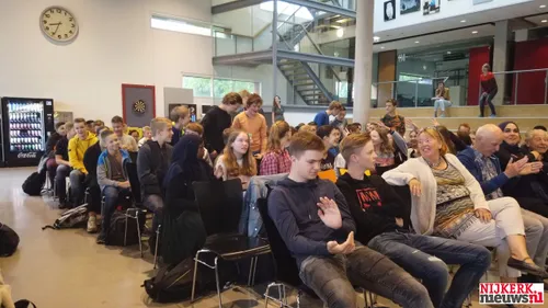 2019 09 13 kiesrecht corlaer college gemeenteraad 009