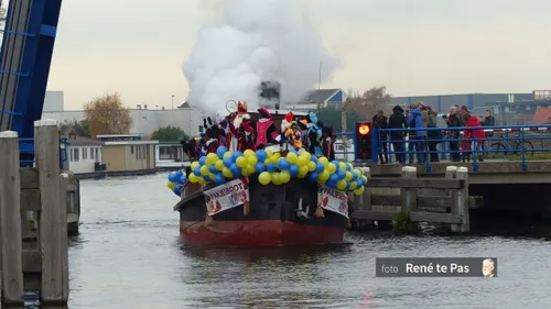2019 11 16 sinterklaas renc3a9 te pas 02