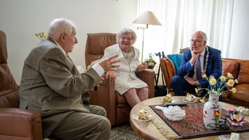 20190607 burgemeester op bezoek2