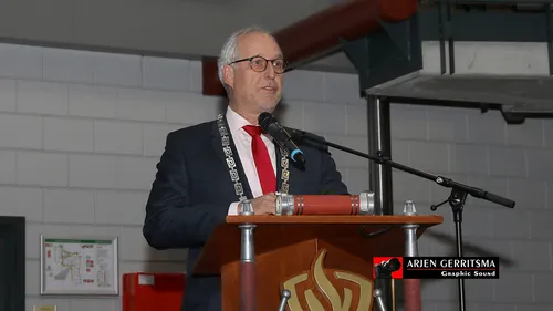 2020 01 04 huldiging nijkerk brandweer renkema