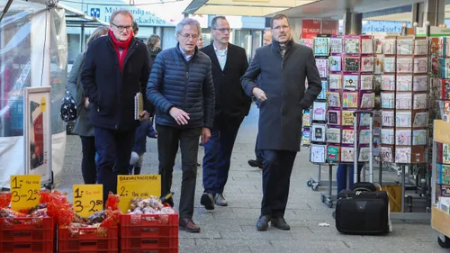 2020 02 07 werbezoek peter van t hoog foto 4 centrum van hoevelaken