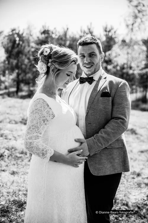 2020 04 19 trouwfoto wendyhet bolle buikje 1