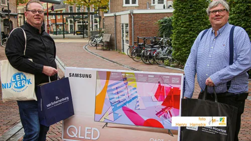 2020 10 24 2020 10 24 wees loyaal koop nu 01