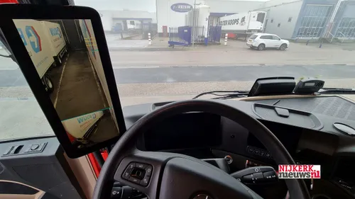 2020 12 12 bouw logistics vrachtwagens 01