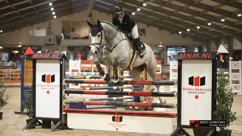 2022 02 26 jumping indoor 002