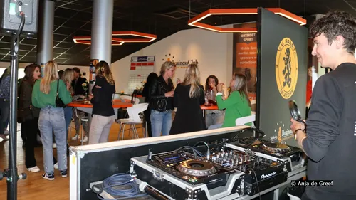 2022 04 30 sparta women only 2