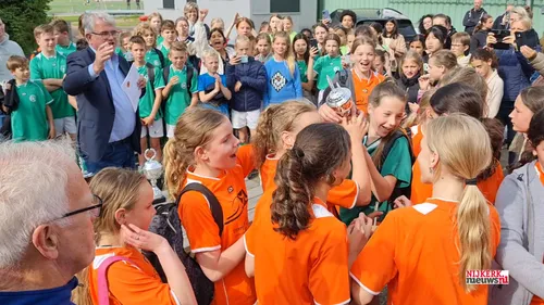 2022 06 01 schoolvoetbaltoernooi meisjes