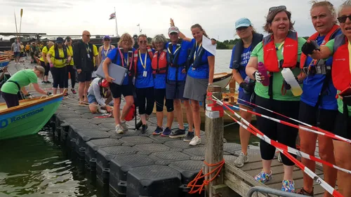 2022 07 02 zuidwal roeiers na de race