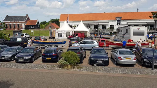 2022 07 02 zuidwal skiffs weer klaar voor vertrek naar zuidwal