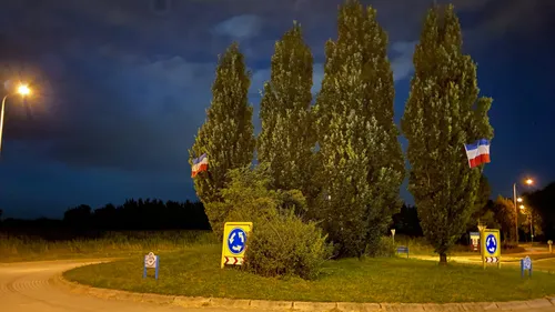 2022 07 16 vlag ondersteboven 2