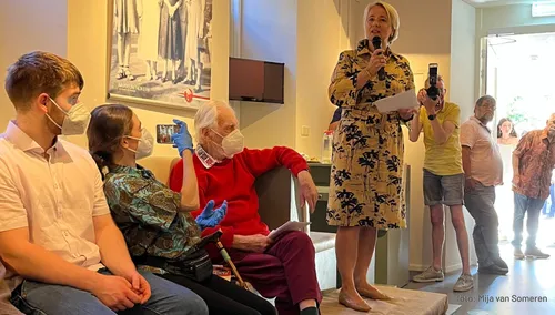 2022 07 30 wethouder marielle borkeman speechte op haar verjaardag bij de opening van de expositie