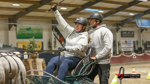 2022 11 03 menindoor 05