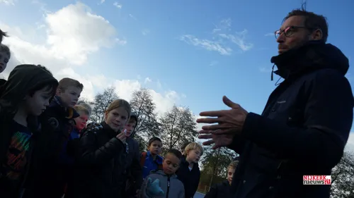 2022 11 25 rschapen uitzwaaien 09