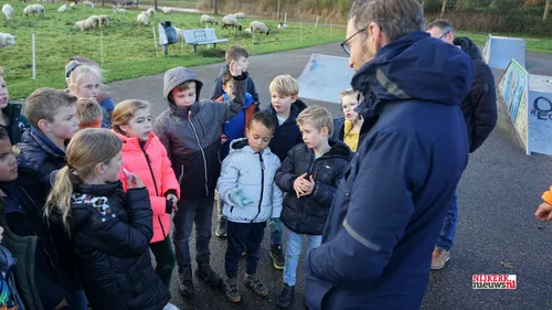 2022 11 25 rschapen uitzwaaien 10