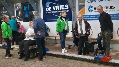 2022 11 27 zonnebloem nijeboulers