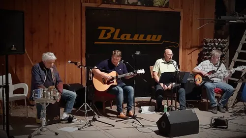 2022 12 01 band blauw