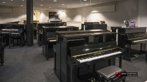 2022 12 10 verhoog pianofeest 006