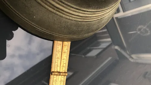 2023 04 04 klok terug doorsnee