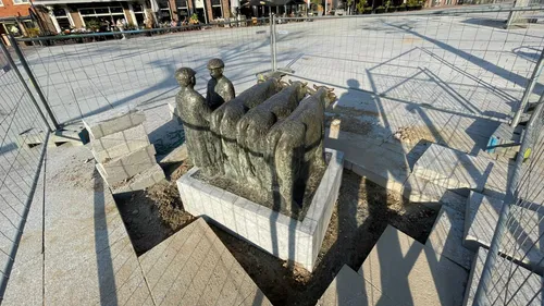 2023 04 05 boeren enkoeien terug op plein 1