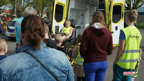 2023 05 04 politie brandweer ambulance paasbos 14