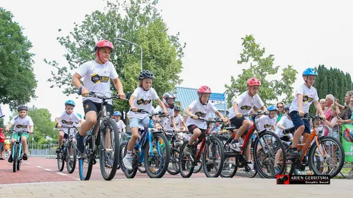 2023 06 23 wielerronde hoevelaken 27