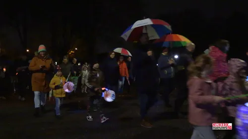 2023 11 04 lampionnenoptoch hoevelaken 03