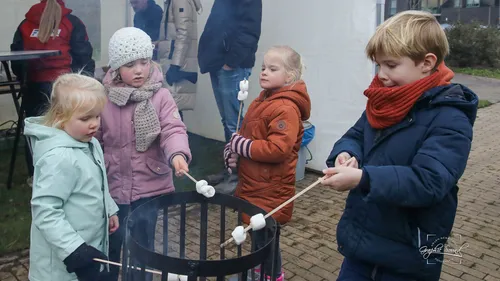 2023 12 04 schapen uitzwaaien 06