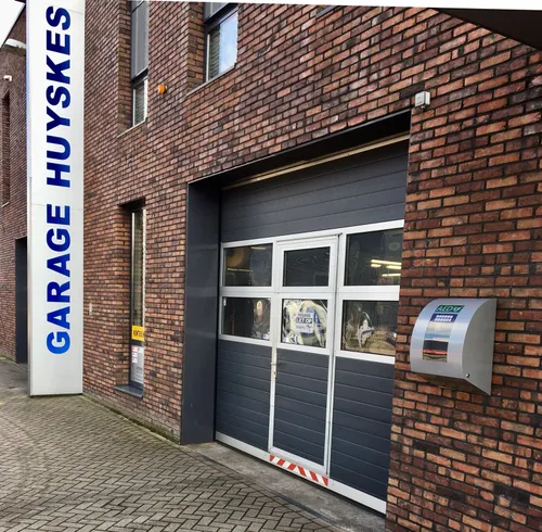 aed garage huyskes