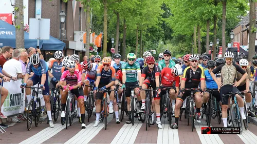 2023 06 23 wielerronde hoevelaken 57