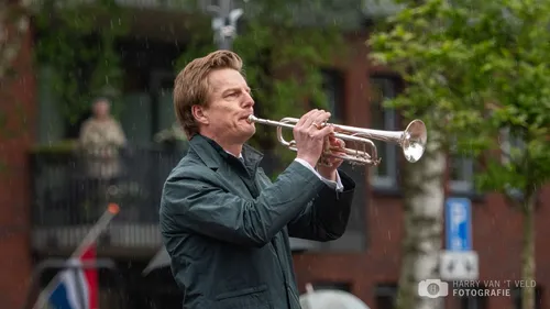 2024 05 04 dodenherdenking nijkerkerveen11