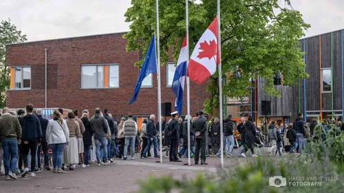 2025 05 04 dodenherdenking nijkerkerveen 019