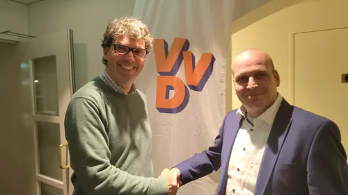 2025-10-08 richard van Hussel