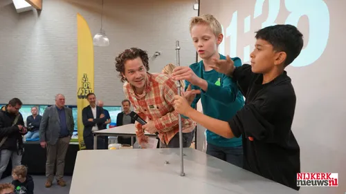 2025-10-31 t for tech -14