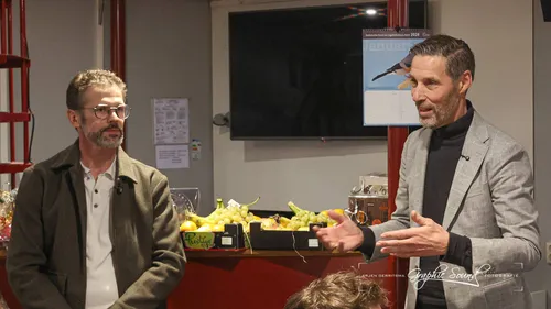 2025-11-05 de vogelvriend 06