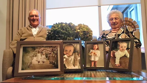 Ze hebben het lustrum met het hele gezin gevierd tijdens een heerlijk diner .2