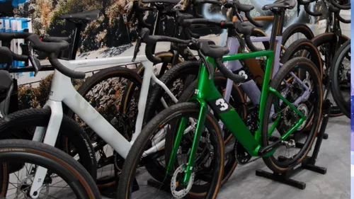 2025-12-18 bycicle barn 3