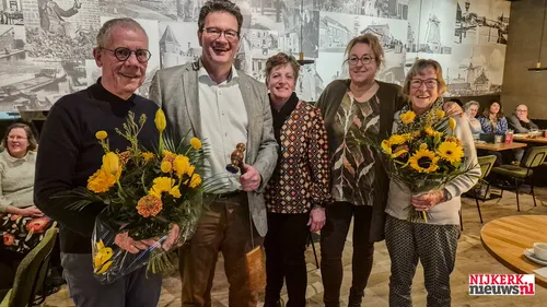 2025-12-16 zonnebloem-1