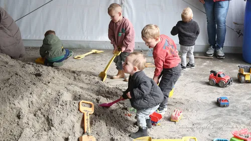 2026-04-11 trekkertrek-19