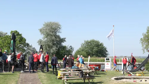 2026-05-09  droeien skiff-9