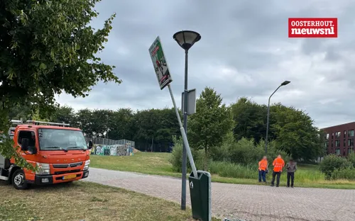 _Vernielingen stadhuis2