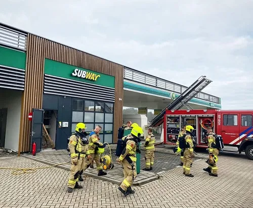 121141509 2793738257576892 8291400989725900271 okl