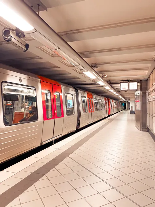 simon karemann hvlwttlc8tk unsplash scaled