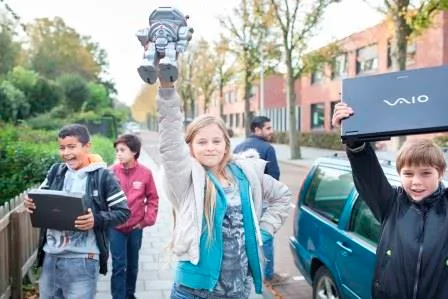 e waste race