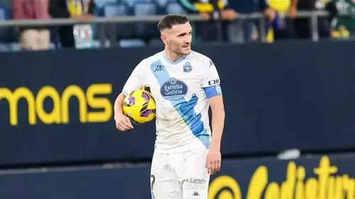 lucas perez1