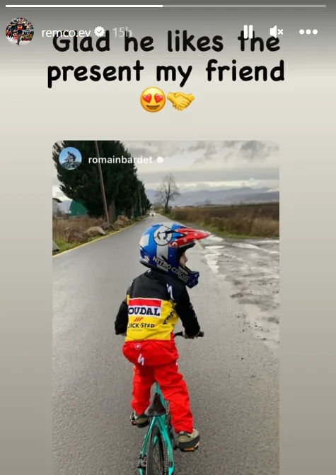 Instagram Bild Bardet Sohn Soudal - Quick-Step Trikot<br>