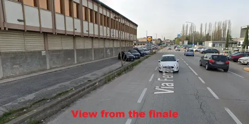 Bild Zielbereich, breite, gerade Straße&amp;lt;br&amp;gt;