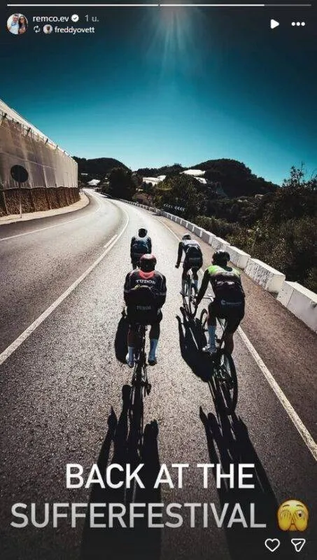 Evenepoel und Van der Poel trainieren in Spanien – Gruppe auf Küstenrunde nahe Calpe