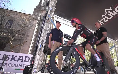 Julian Alaphilippe vor dem Start seines EZF bei der Itzulia 2026