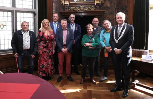 rl 052 lintjesregen 250423 1