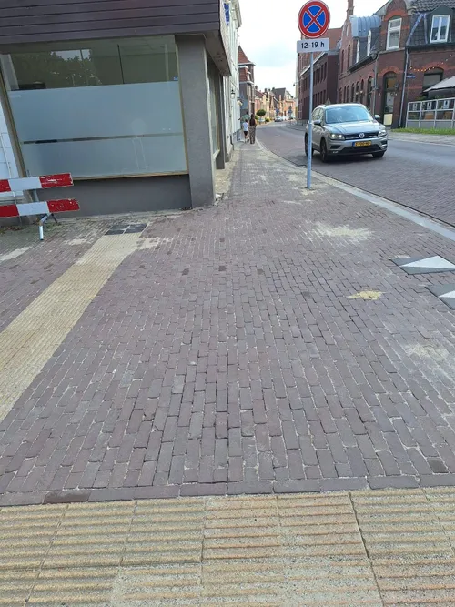 c7cc1239-2658-4daf-ab9f-127e3627fa10